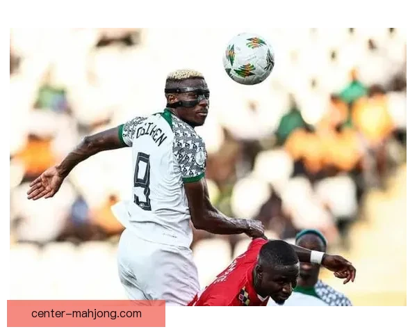 从世界杯赛场表现透视奥斯梅恩对球队战术与士气的综合影响力研究